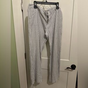 Just Living Brand Women’s Cotton/Linen blend light weight summer trouser. sz L